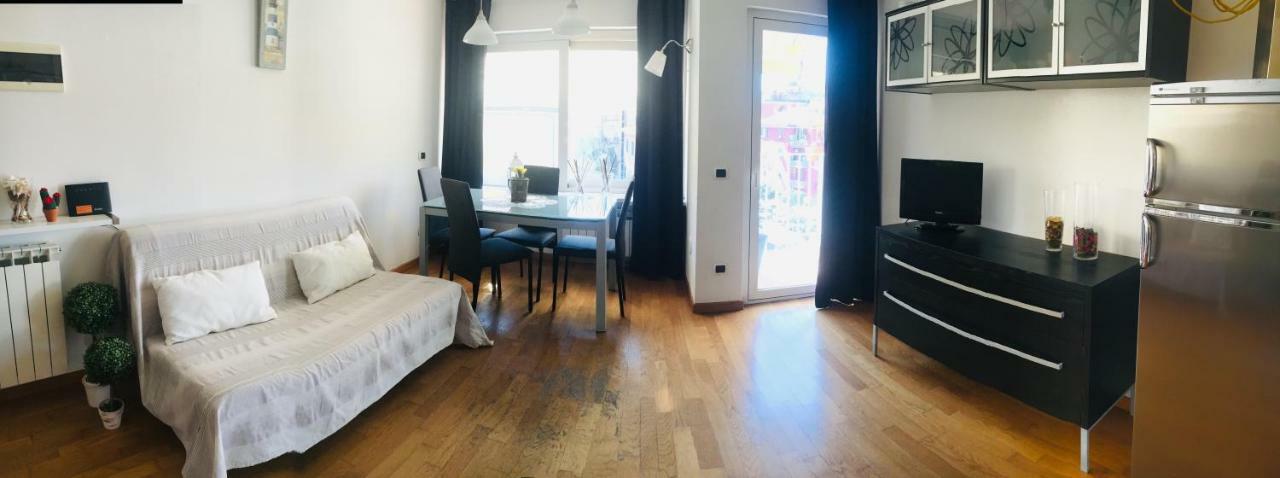 Ledonia Apartment Леричі Екстер'єр фото